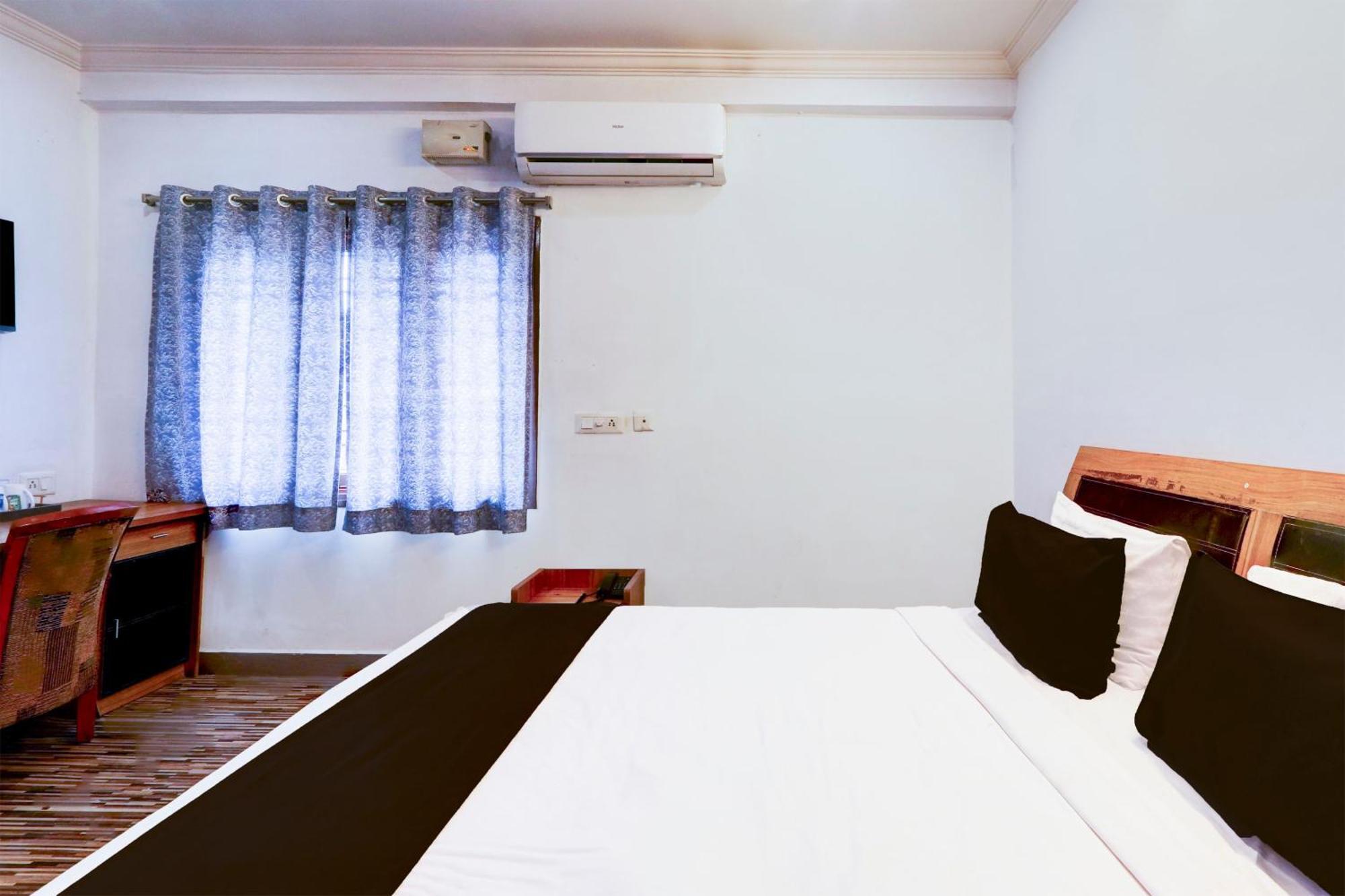 Hotel O Vg Grand Madhapur Eksteriør billede